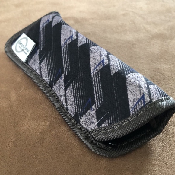 💜 Foster Grant Design Optics +2.50 Reading Glasses Black 54 16 145 with Case - Picture 11 of 11